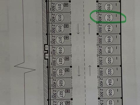 паркомісце за адресою Європейського Союзу просп. (Правди), 17