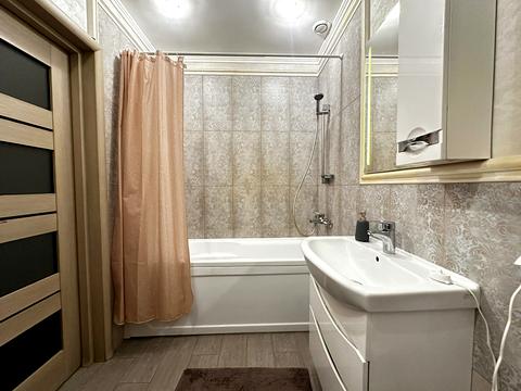 квартира за адресою Володимира Івасюка просп. (Героїв Сталінграду), 2-Д