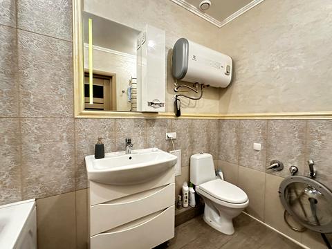 квартира за адресою Володимира Івасюка просп. (Героїв Сталінграду), 2-Д