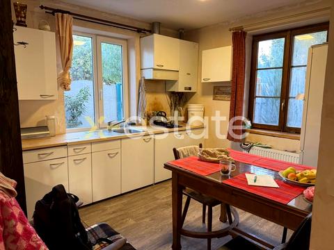 будинок за адресою с-ще. Велетень (Першотравневе), Зелена, 12