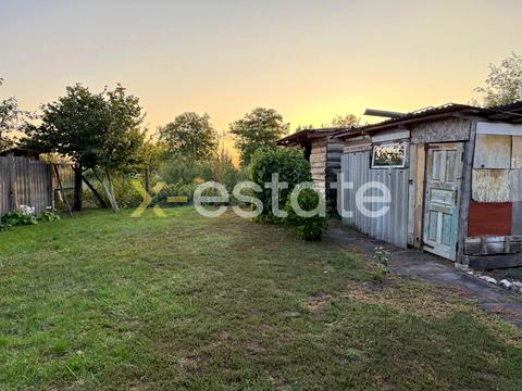 будинок за адресою с-ще. Велетень (Першотравневе), Зелена, 12