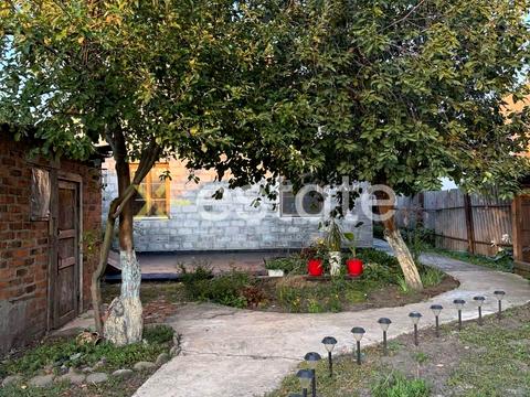 будинок за адресою с-ще. Велетень (Першотравневе), Зелена, 12