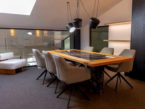 коммерческая по адресу Панаса Мирного ул., 8