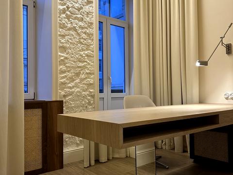 комерційна за адресою Саксаганського вул., 33