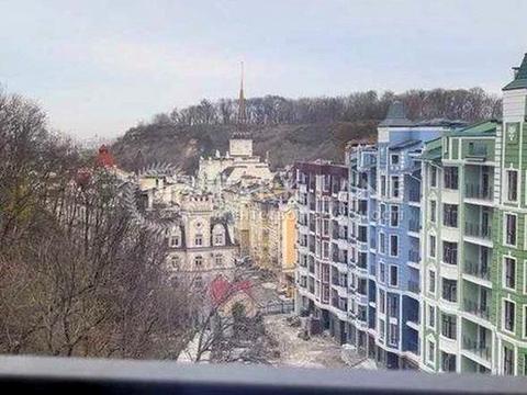 квартира за адресою Дегтярна вул., 20-А