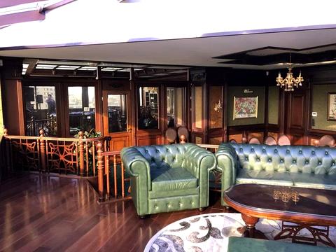 коммерческая по адресу Антоновича ул. (Горького), 33-В