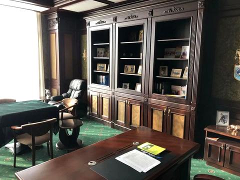 коммерческая по адресу Антоновича ул. (Горького), 33-В