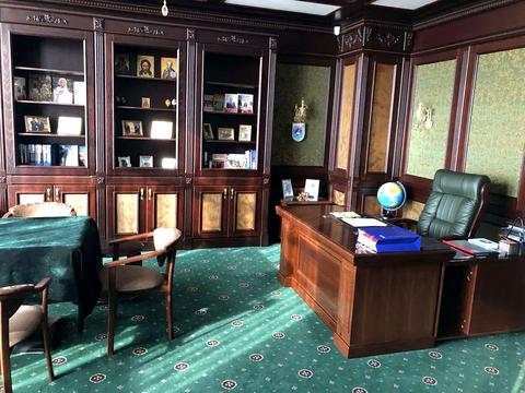 коммерческая по адресу Антоновича ул. (Горького), 33-В