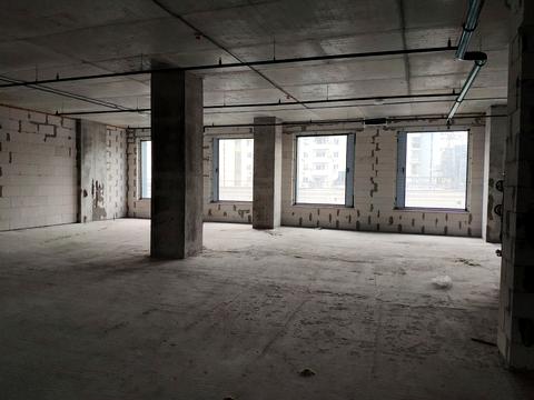 комерційна за адресою Василя Стуса вул., 35-А