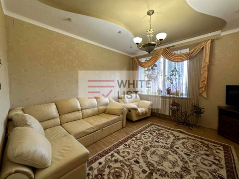 квартира за адресою Романа Шухевича вул. (Дубинська), 9-А