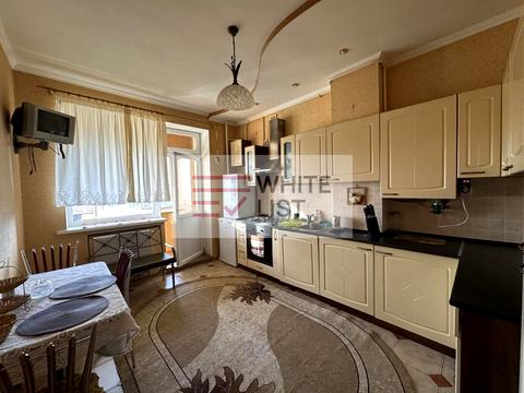 квартира за адресою Романа Шухевича вул. (Дубинська), 9-А