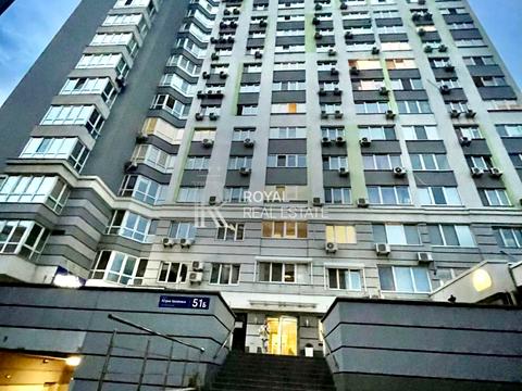 комерційна за адресою Юрія Іллєнка вул. (Мельникова), 51-Б