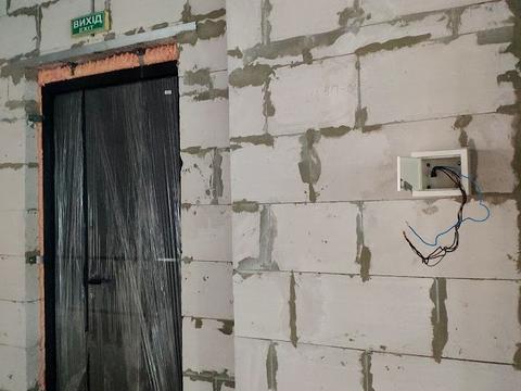 комерційна за адресою Василя Стуса вул., 35-А