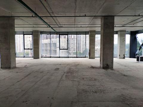 комерційна за адресою Василя Стуса вул., 35-А