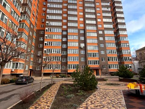 квартира за адресою Мостобудівників вул., 18