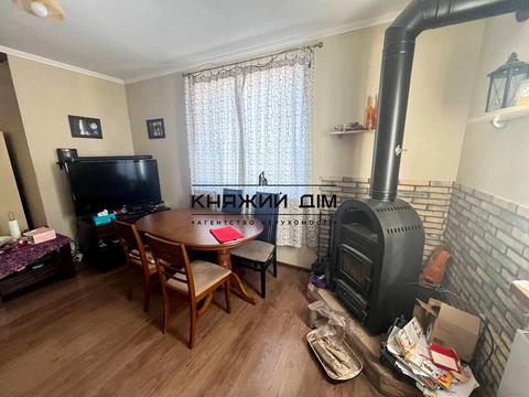 будинок за адресою с. Яблунівка, Паркова, 1