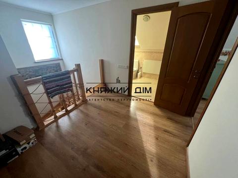 будинок за адресою с. Яблунівка, Паркова, 1