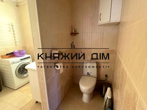 будинок за адресою с. Яблунівка, Паркова, 1