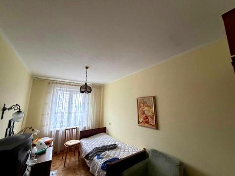 квартира за адресою Київ, Володимира Івасюка просп. (Героїв Сталінграду), 9