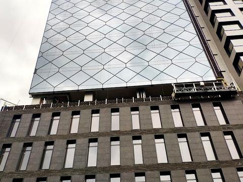 комерційна за адресою Василя Стуса вул., 35-А