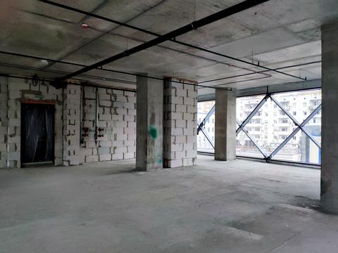 комерційна за адресою Василя Стуса вул., 35-А