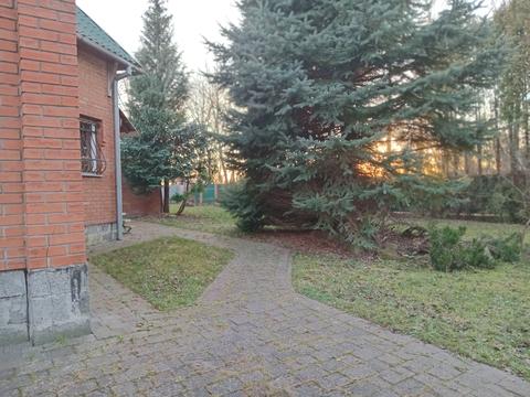 комерційна за адресою Олександра Олеся вул., 1