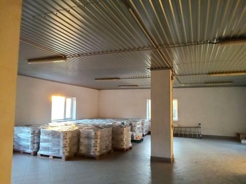 комерційна за адресою Олександра Олеся вул., 1