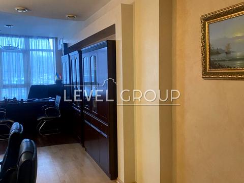 комерційна за адресою Голосіївський просп. (40-річчя Жовтня), 130/57