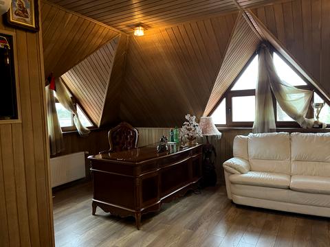 будинок за адресою Полуничний пров.