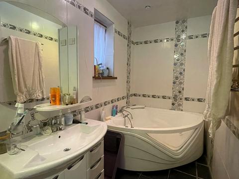 будинок за адресою Полуничний пров.