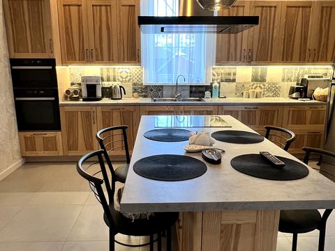 дом по адресу Юрія Мушкетика ул. (Натана Рыбака)