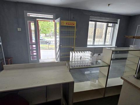 комерційна за адресою Науки просп. (Леніна), 27/23