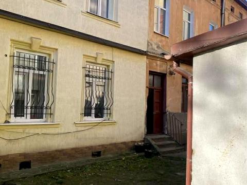 квартира за адресою Степана Смаль-Стоцького вул., 26