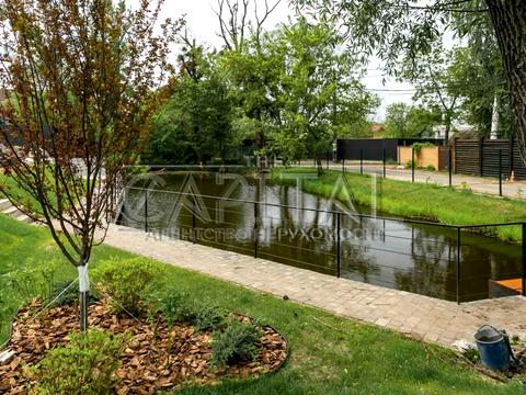 дом по адресу Центральна