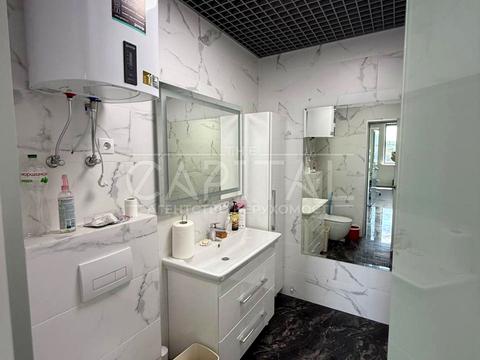 коммерческая по адресу Антоновича ул. (Горького), 74/78