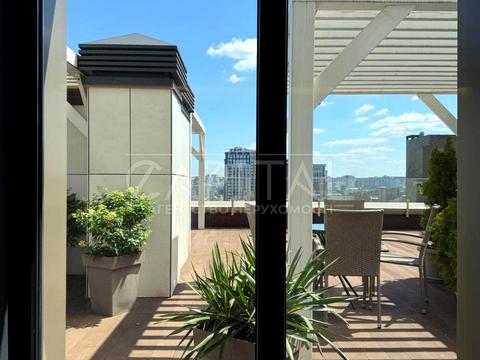 коммерческая по адресу Антоновича ул. (Горького), 74/78