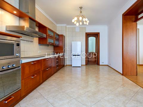 квартира по адресу Паторжинского ул., 14