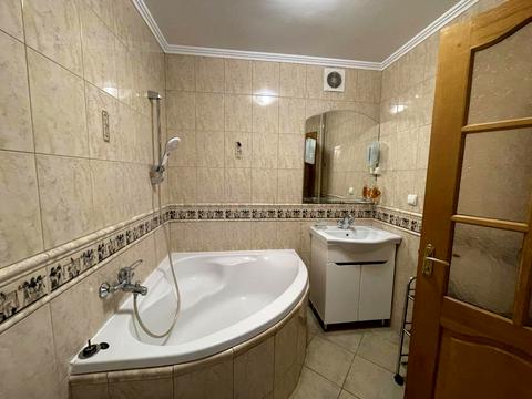 квартира за адресою Торговиця вул., 24