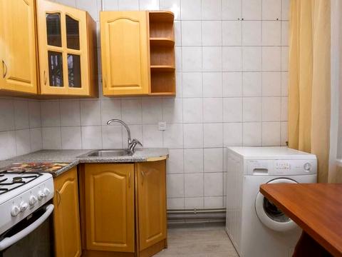 будинок за адресою Миколи Зерова вул. (Красноградська), 26