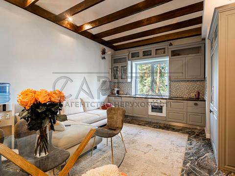 квартира за адресою Підлісна вул., 15