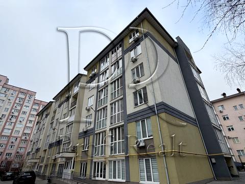 квартира за адресою Академіка Амосова вул., 12