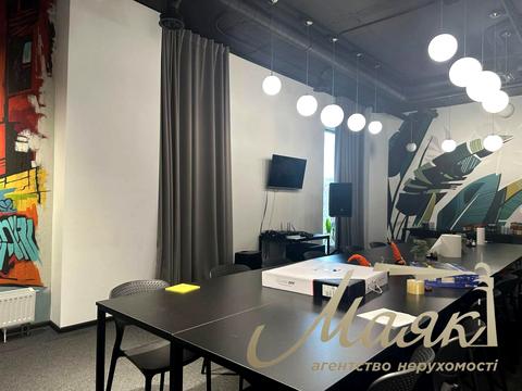 коммерческая по адресу Антоновича ул. (Горького), 74