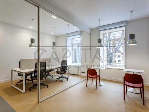 комерційна за адресою Київ, Тараса Шевченка бульв., 48-Б