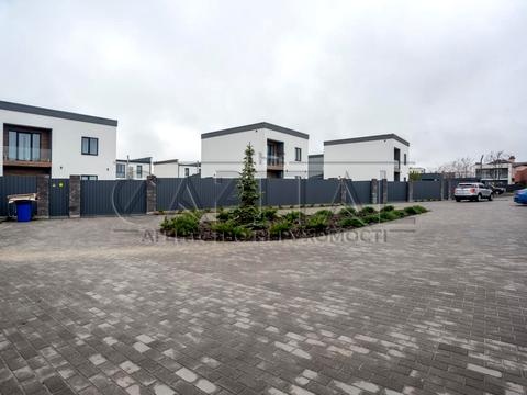 будинок за адресою Київ, Виноградна вул.