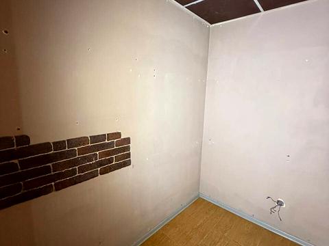 коммерческая по адресу Амосова, 22