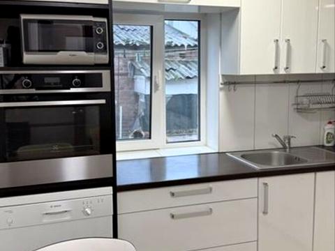 будинок за адресою 2-й Миколи Хвильового пров. (2-й Бестужева)