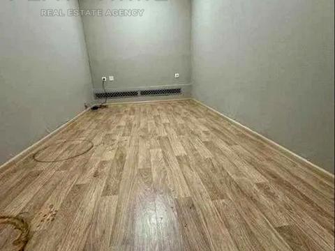 комерційна за адресою Зоологічна вул., 4-А