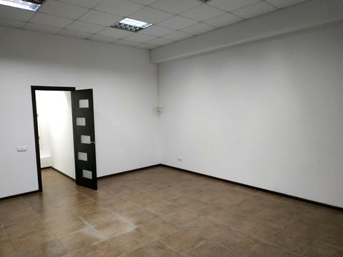 комерційна за адресою Амосова пров., 22