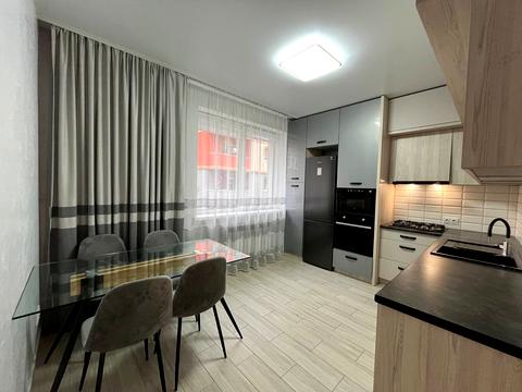 квартира за адресою Карпа Валовня вул., 14/1