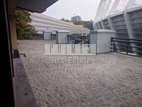 коммерческая по адресу Большая Васильковская ул. (Красноармейская), 55